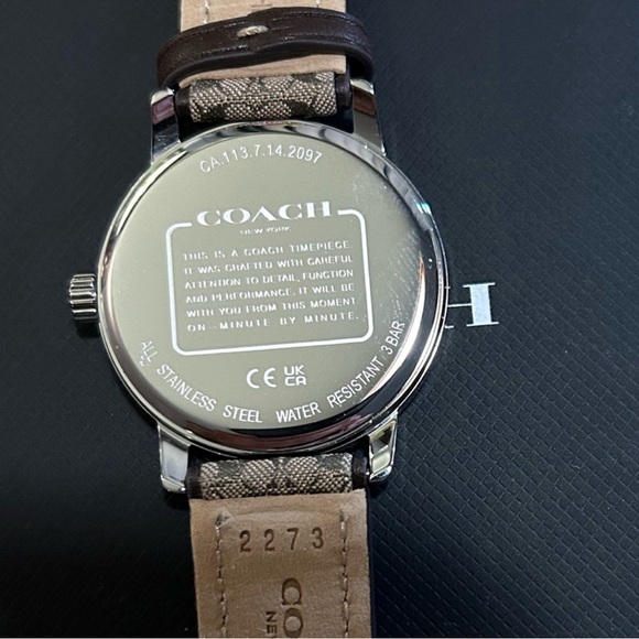 Coach Grand Watch With 36mm Pink Coach Signature Face& Brown & Beige Coach Band - Picture 3 of 5